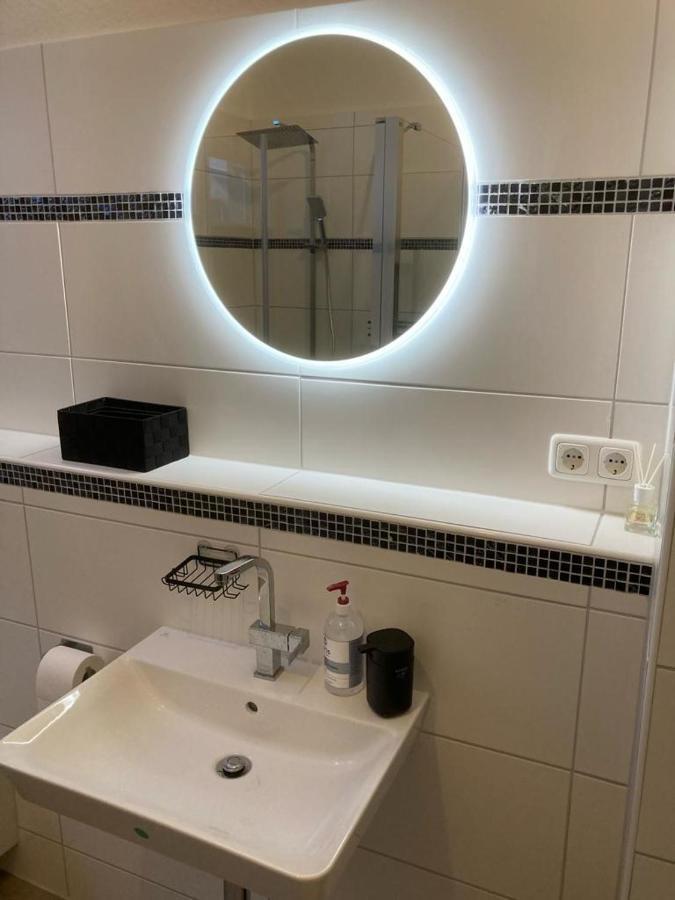 Familienwohnung Am Pfaffenteich 什未林 外观 照片
